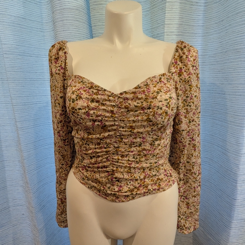 Astr The Label Floral Ruched Long Sleeve Blouse - Size L